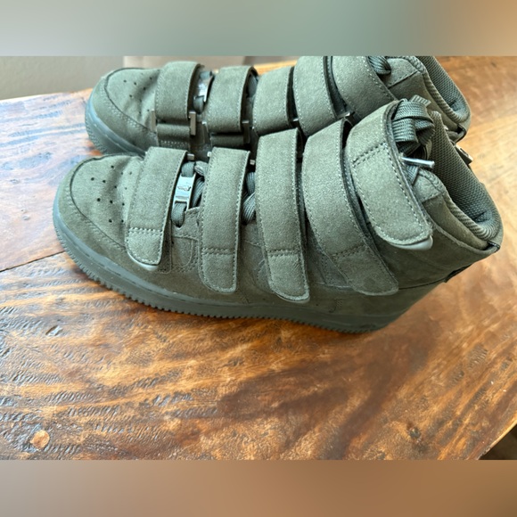 Nike x Billie Eilish Air Force 1 High '07 SP - Picture 5 of 10